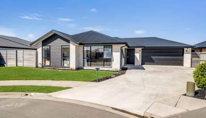 19 Batchelor Place, Kaiapoi