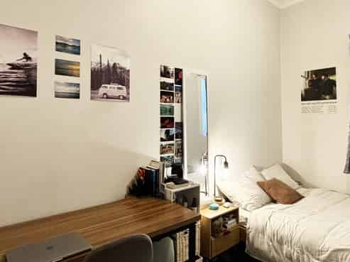 B/4 Rixon Grove, Mount Victoria