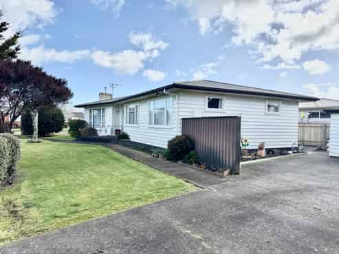 24 Anglesey Place, Awapuni