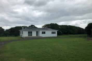 53 Elbow Road, Aka Aka