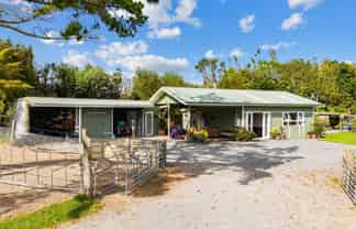 250 Brooks Road, Waipu