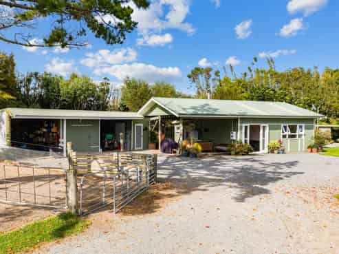 250 Brooks Road, Waipu