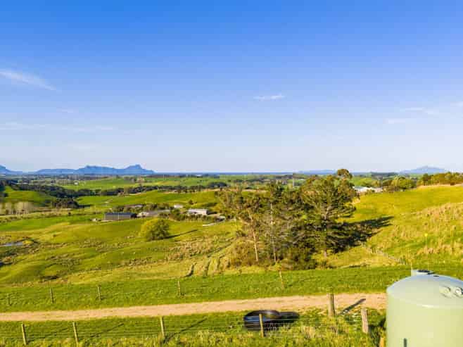 250 Brooks Road, Waipu