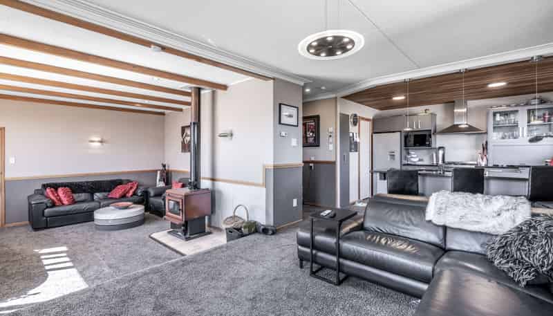 99 Fox Street, Avenal