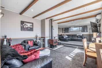 99 Fox Street, Avenal