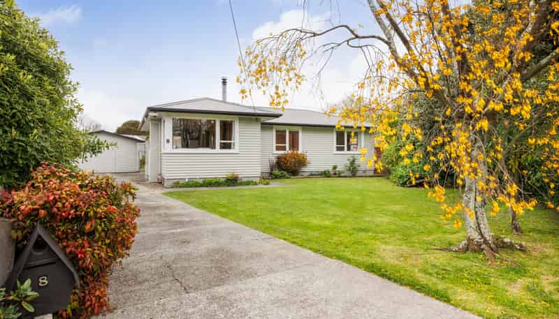 8 Firth Place, Awapuni