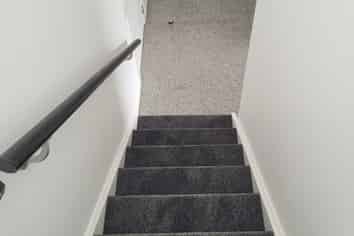 2C/1C Queen Mary Avenue, Epsom