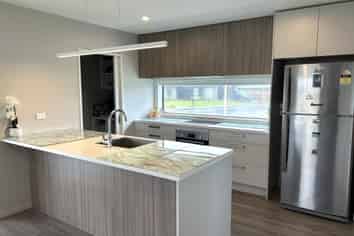 2 Alex Place, Rolleston