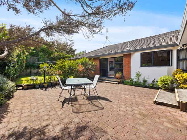 57 Mirrabooka Avenue, Botany Downs