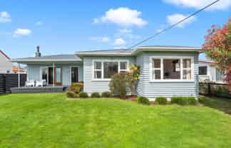 73 Jellicoe Street, Martinborough