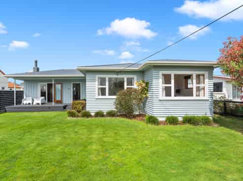 73 Jellicoe Street, Martinborough