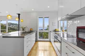 22 Fairview Crescent, Kelburn