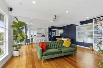 22 Fairview Crescent, Kelburn