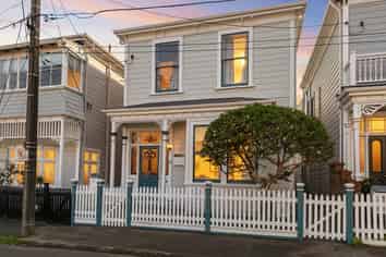 7 Armour Avenue, Mount Victoria