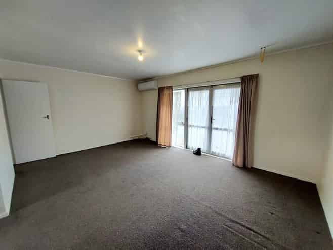 2/53A Browns Road, Manurewa