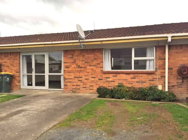 2/53A Browns Road, Manurewa