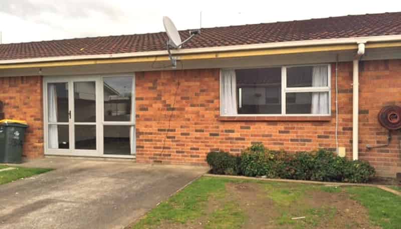 2/53A Browns Road, Manurewa