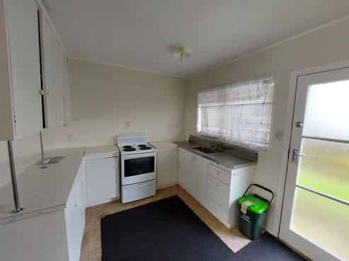 2/53A Browns Road, Manurewa