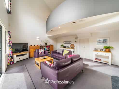 3 Huia Street, Central Hutt