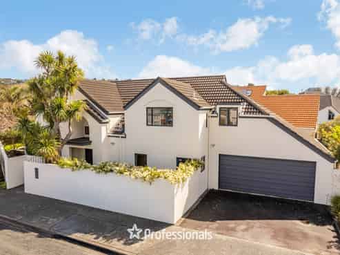 3 Huia Street, Central Hutt