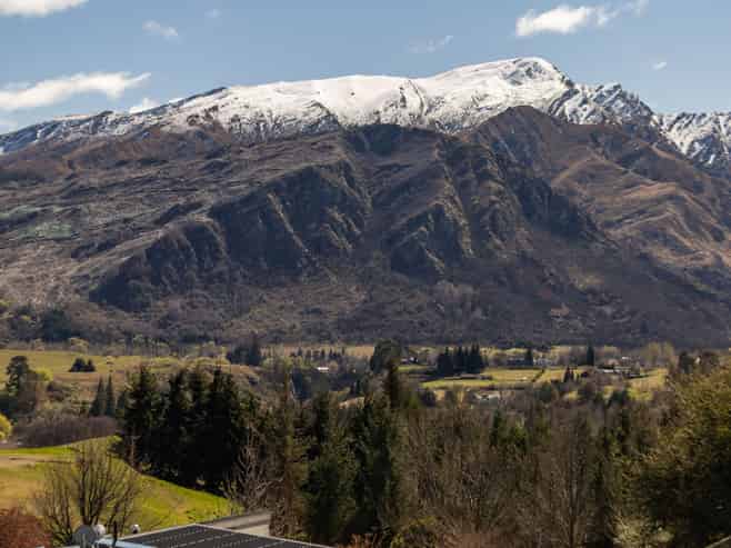 38 Wilding Road, Lake Hayes