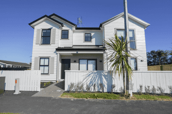 2A/135 Silverdale Road, Hillcrest