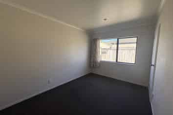 467B Featherston Street, Roslyn