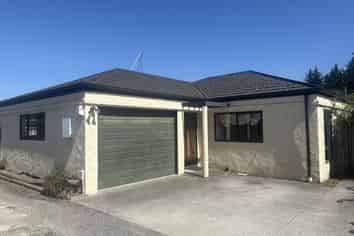 467B Featherston Street, Roslyn