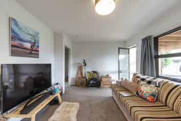 52B Galloway Street, Hamilton East
