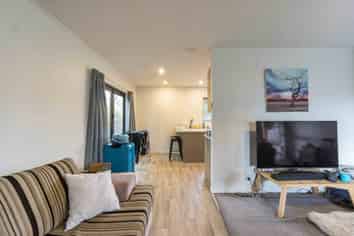 52B Galloway Street, Hamilton East