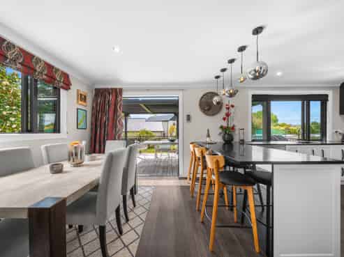 15 Malcolm Street, Martinborough