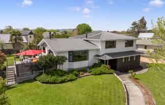 15 Malcolm Street, Martinborough