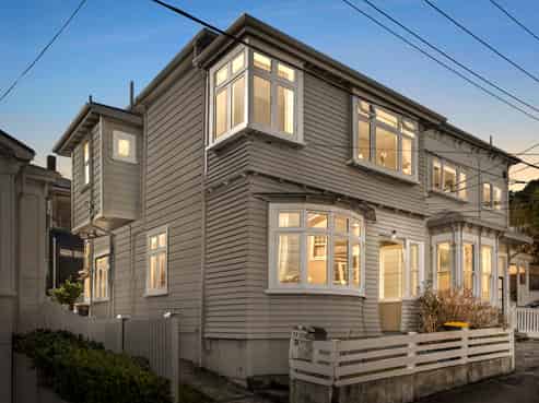 11 Caroline Street, Mount Victoria