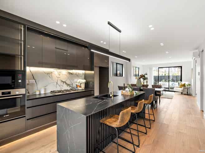 16C Withiel Drive, Epsom