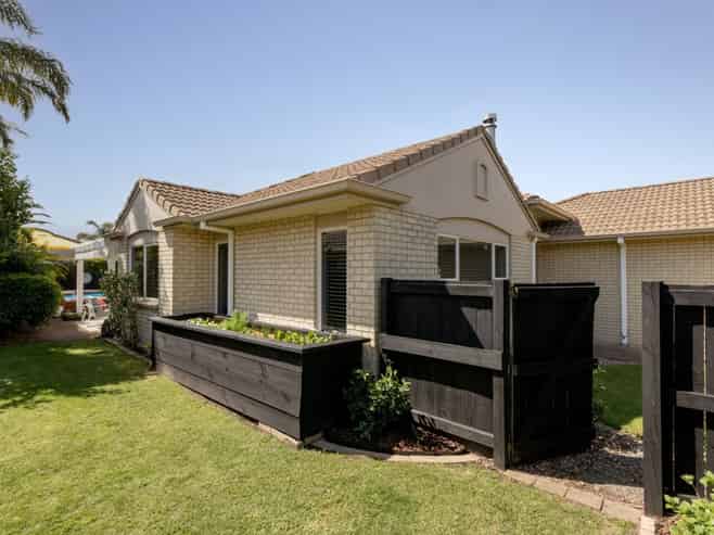 587 Grenada Street, Papamoa