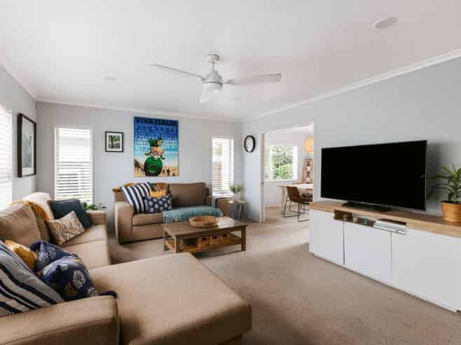 587 Grenada Street, Papamoa