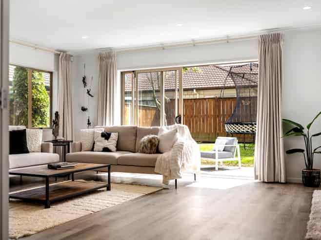 4 Villarosa Lane, Flat Bush