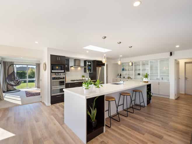 2 Ormandy Court, Amberley