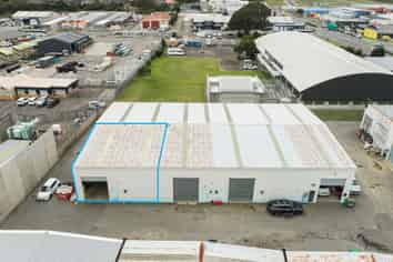 Industrial Warehouse Available For Lease