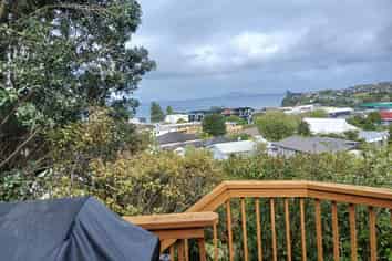 819 Beach Road, Browns Bay