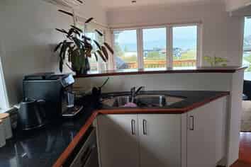 819 Beach Road, Browns Bay