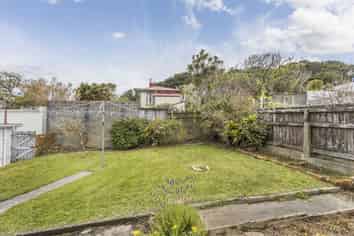 3 Angus Avenue, Berhampore