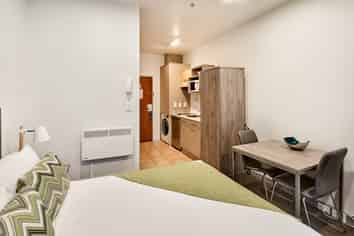 4J/154 The Terrace, Wellington Central