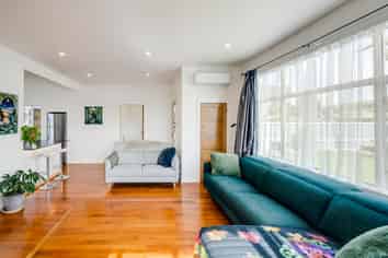 1/404 Gloucester Street, Taradale
