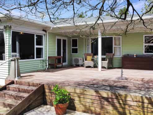 237 Thornton Road, Thornton