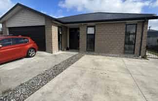 10 Poulson Grove, Trentham