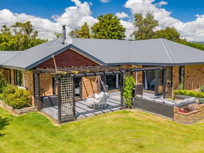 68C Papaitonga Lake Road, Ohau