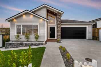 15 Pekanga Road, Millwater