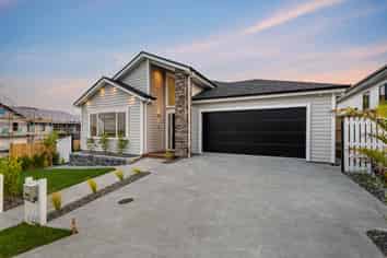 15 Pekanga Road, Millwater