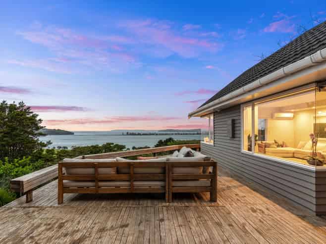 596 Leigh Road, Whangateau